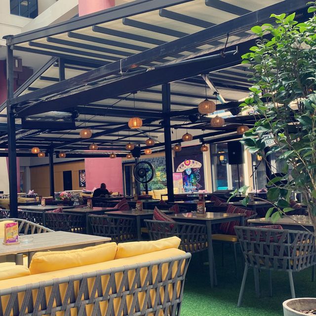 A romantic date with Mexican brunch
