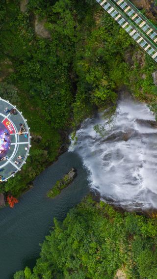 Guangzhou Private Day Tour of Gulong Gorge and Cave Fairland