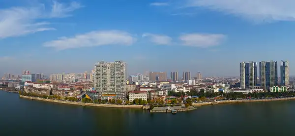 Yicheng