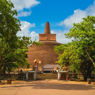 Hotels in Anuradhapura With Spas