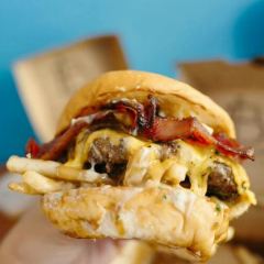 B L Burgers User Photo