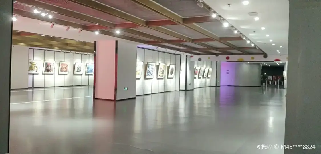 鄰近嘉興市文化藝術中心的酒店