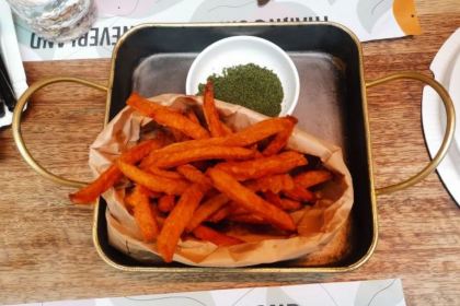 NEVERLAND THANK U SIR KITCHEN