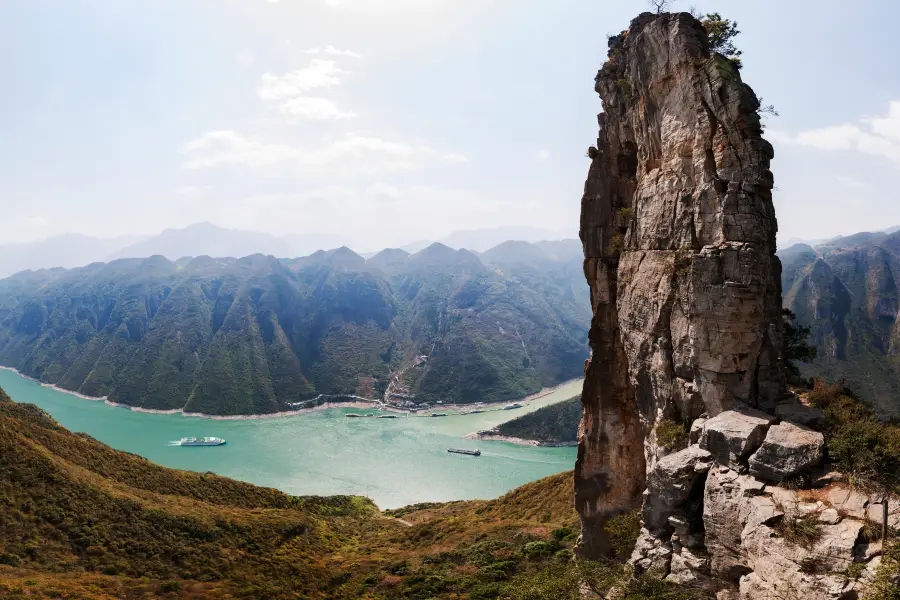 神女峯