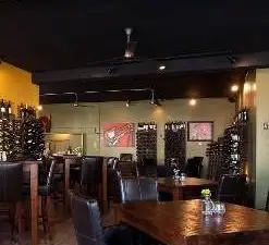 House Wine & Bistro