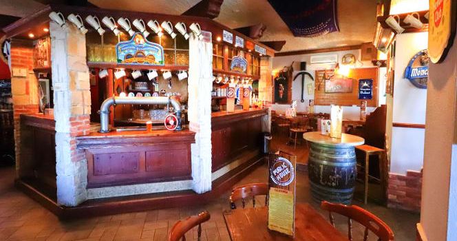 PUBLIC HOUSE Pub - Birreria - Steak House