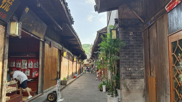 Tuojiang Ancient Street