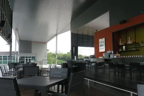 Sky Blu Bar