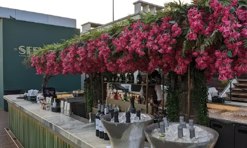 Sky Bar by Seen