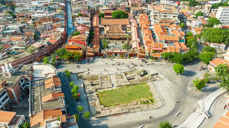 Hotels near Quanzhou Tianhou Temple