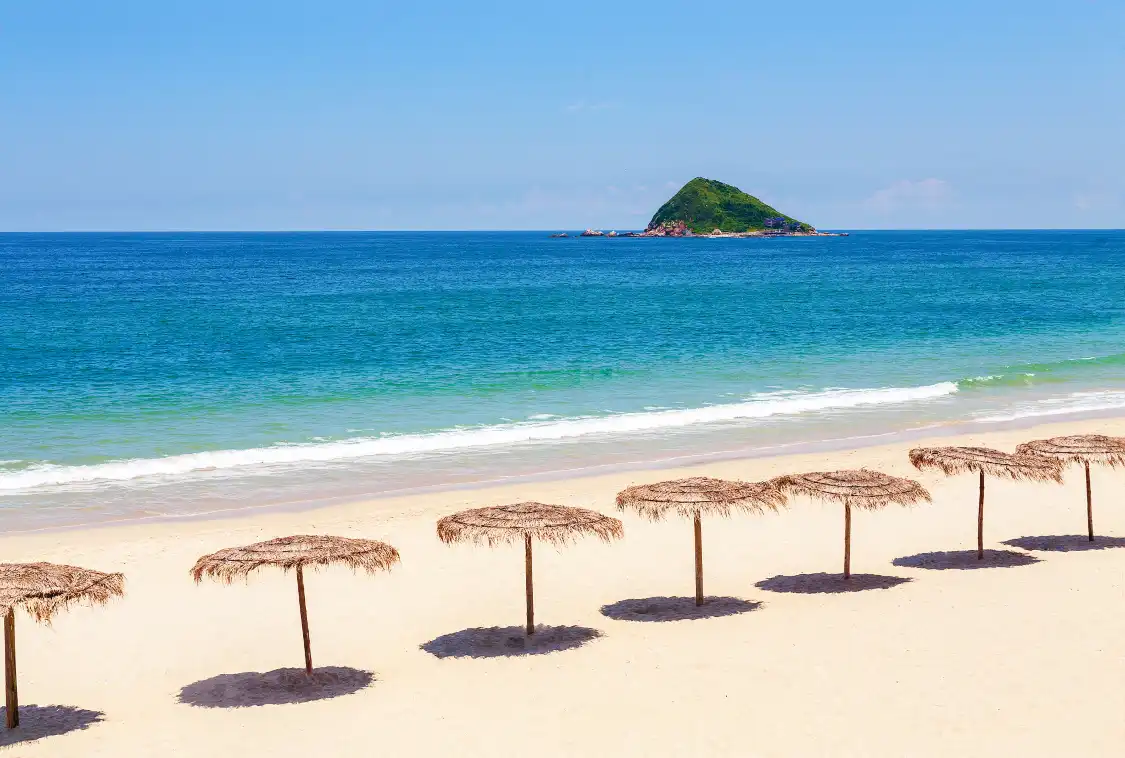 Hotels near Xichong
