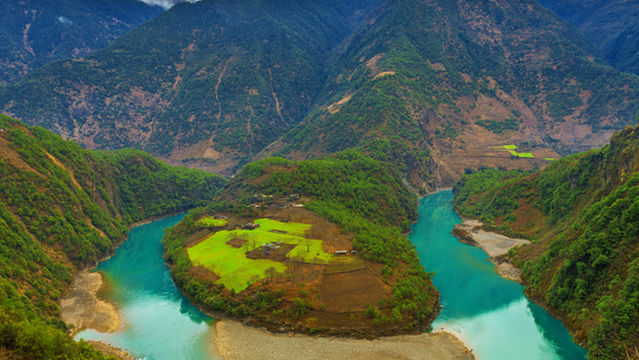 The First Bend of Nujiang River