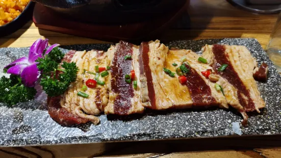 釜山炭火烤肉