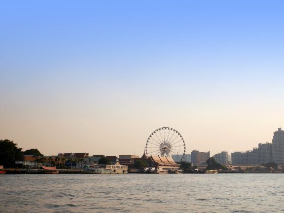 Asiatique Sky