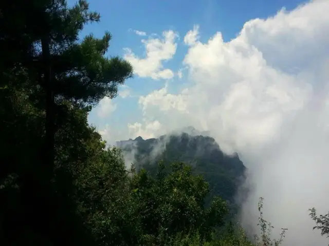 Sea of Clouds in Hanzhong