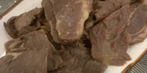 李春秋驢肉火燒總店