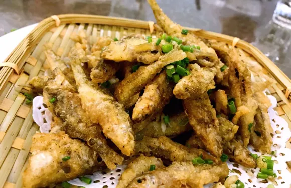 老彭飯店（三元閣店）
