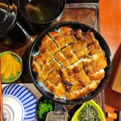 哲平鳗满·活烤鳗鱼(正大广场店) User Photo