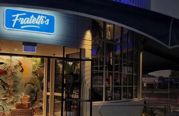 Fratelli's Café, Restaurant & Bar