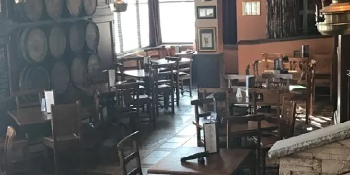 Kip's Irish Pub & Restaurant