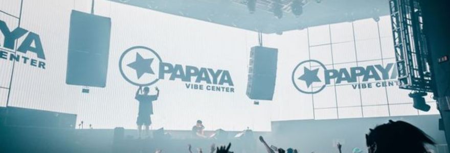 PAPAYA CLUB