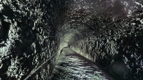 Victoria Tunnel Tours