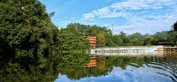Chaoyang Lake Scenic Area