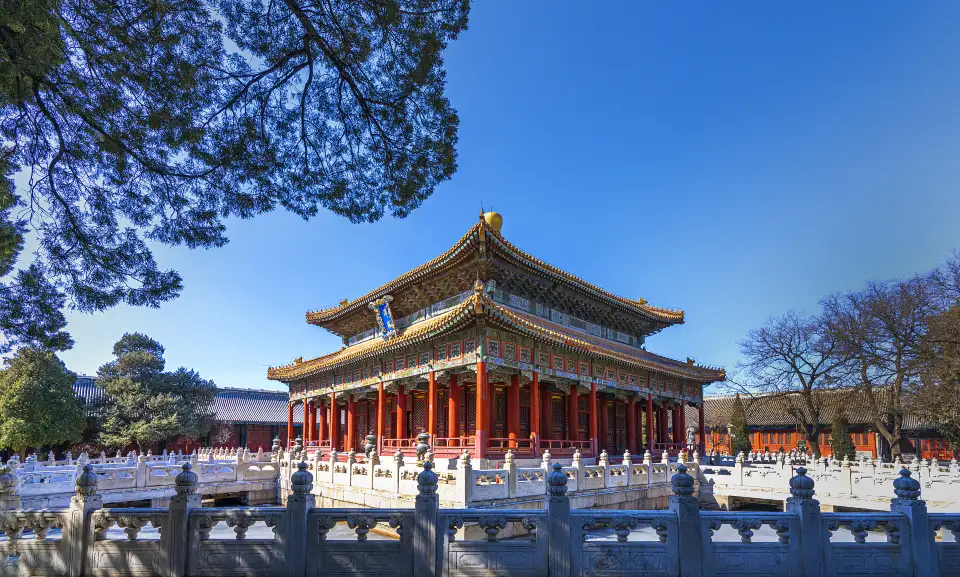 1_Confucian Temple And Imperial College Museum