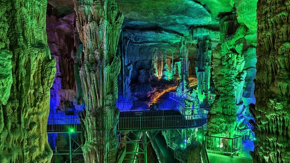 Underground Dragon Palace In Taian