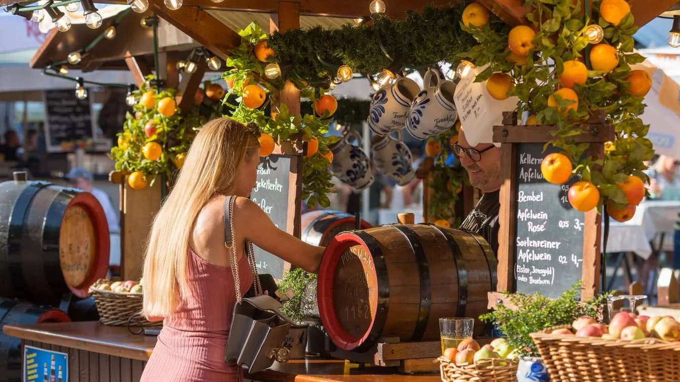 Frankfurt Apple Wine Festival | Frankfurt