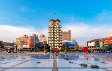 Erqi Square