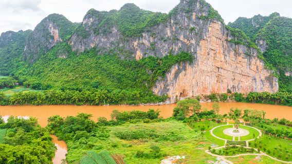 Zuojiang Huashan Rock Art