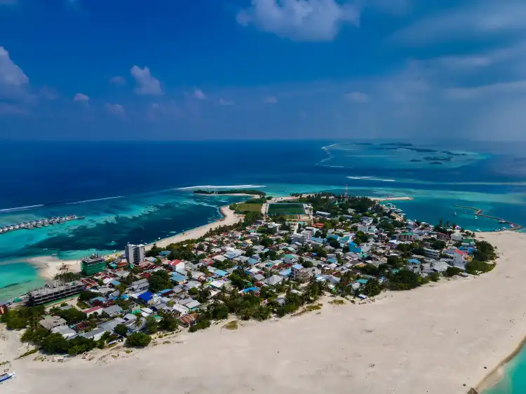 Hotels in Guraidhoo