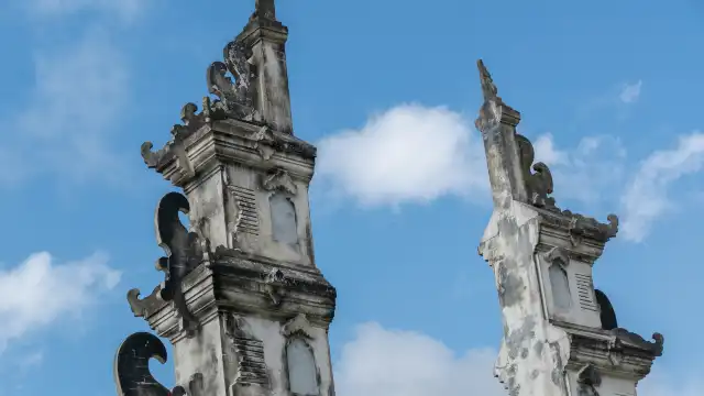 Hotels near Moana Sapa