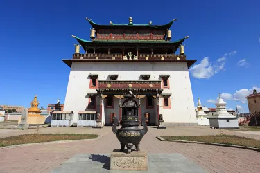Gandantegchinlen Monastery