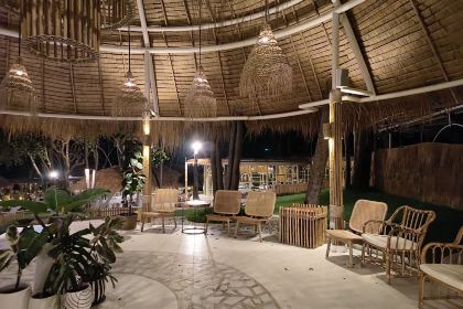 The Oxygen Beachfront Oasis