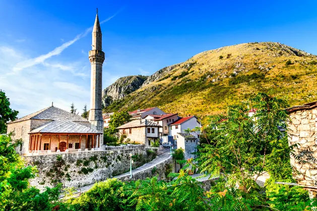 Hotel di Mostar Dengan Kolam Renang