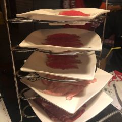 小蒙牛頂級麻辣養生鍋(家樂福楠梓店) User Photo