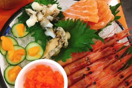 Doraku Sushi Waikiki