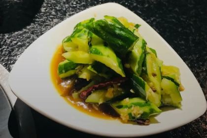 蛙小妹美蛙鱼头(龙珠路店)