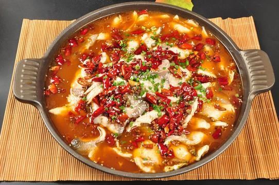 西溪周家酸汤牛肉生态鱼店