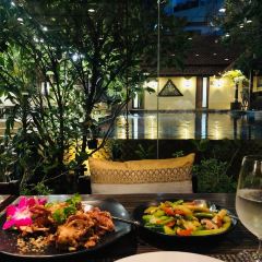 RUEN URAI FINE THAI CUISINE User Photo