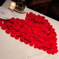 Large Eight Italy Lounge&Restaurant User Photo