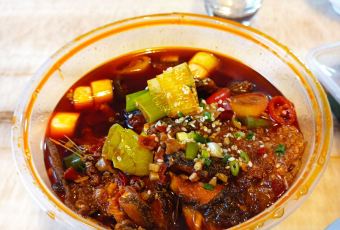 Ming Ji Kao Yu ( Luo Si Fu ) User Photo