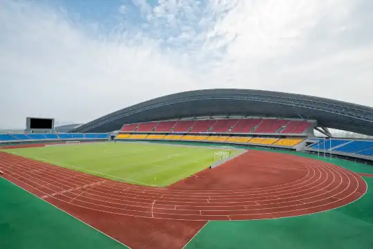 鄰近金華市體育中心的酒店