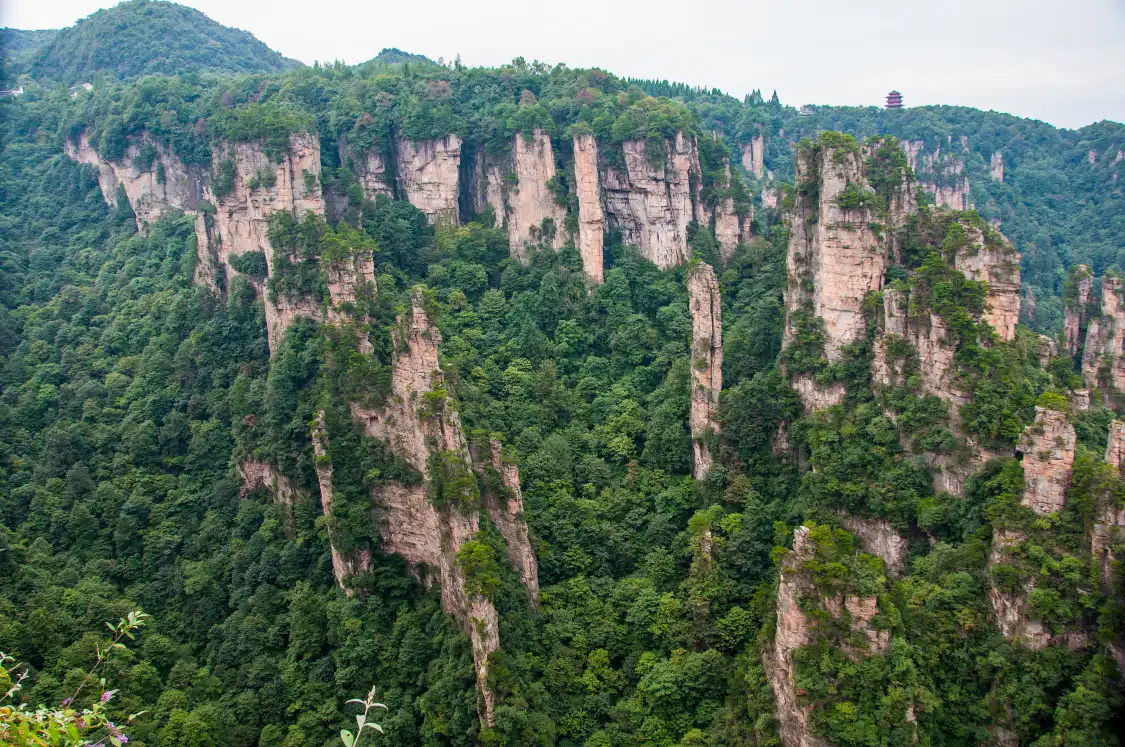 Hotels near Sandstone and Peaks Geological Park