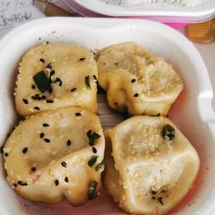 小杨生煎(上海大华巴春店) User Photo
