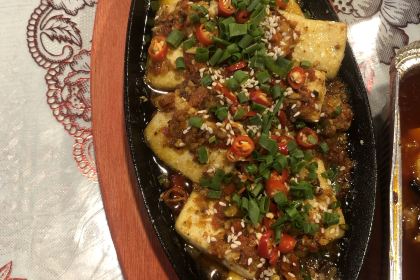 君谊烧烤汤锅 环保生烤拒绝油炸(古尔沟店)