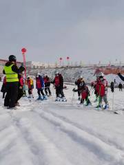 石河子神仙灣滑雪場