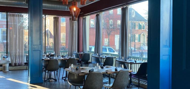 Riverview Restaurant & Bar